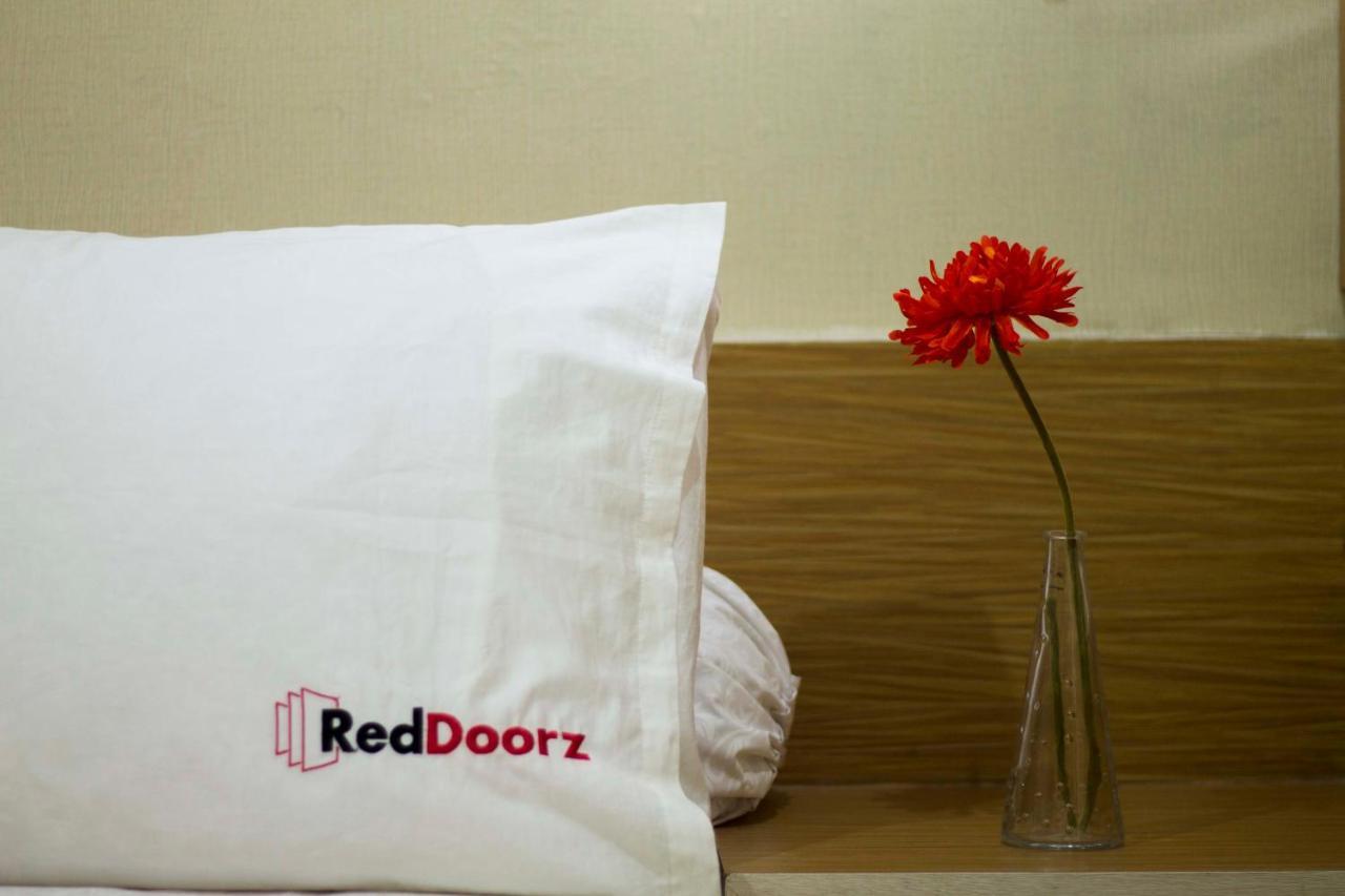 Reddoorz Plus @ Maguwo Kalasan Pokoj fotografie